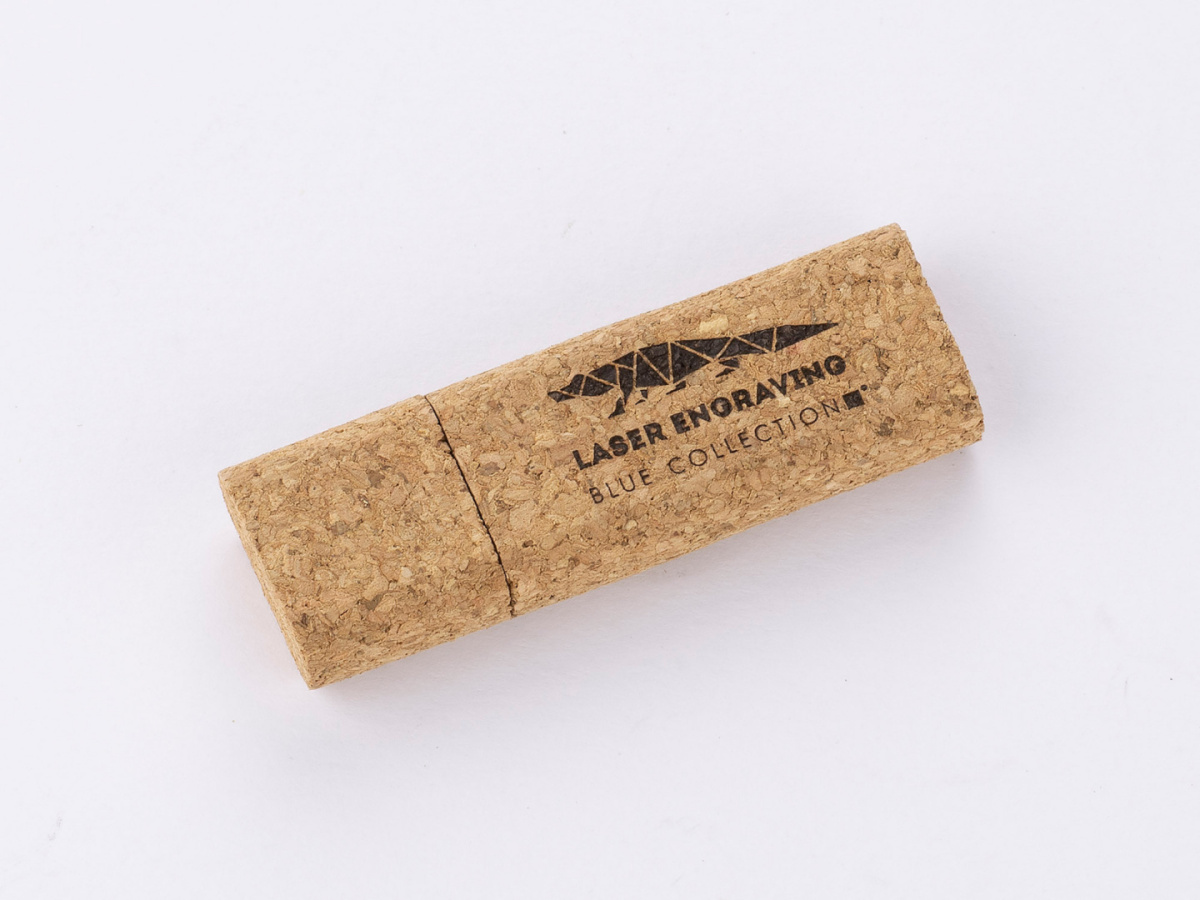 Pendrive USB z korka z grawerem Pendrive USB z korka z grawerem
