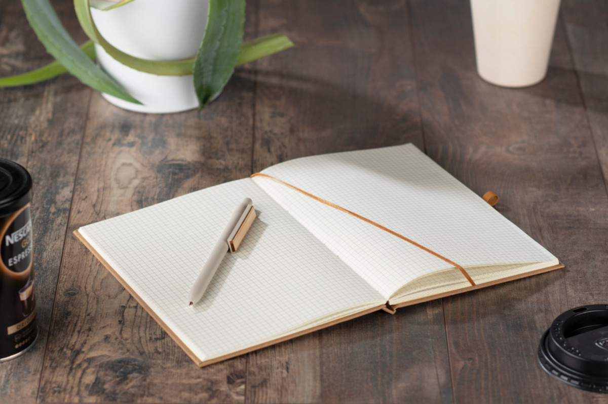 Notes reklamowy eko z długopisem Notes reklamowy eko z długopisem