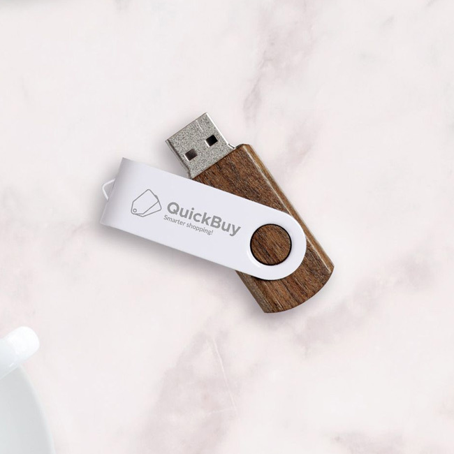 Pendrive USB drewniany z grawerem Pendrive USB drewniany z grawerem