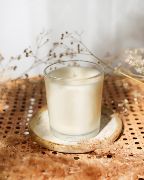 Świeca sojowa 170g - Lemongrass & Ginger - VERA YOUNG